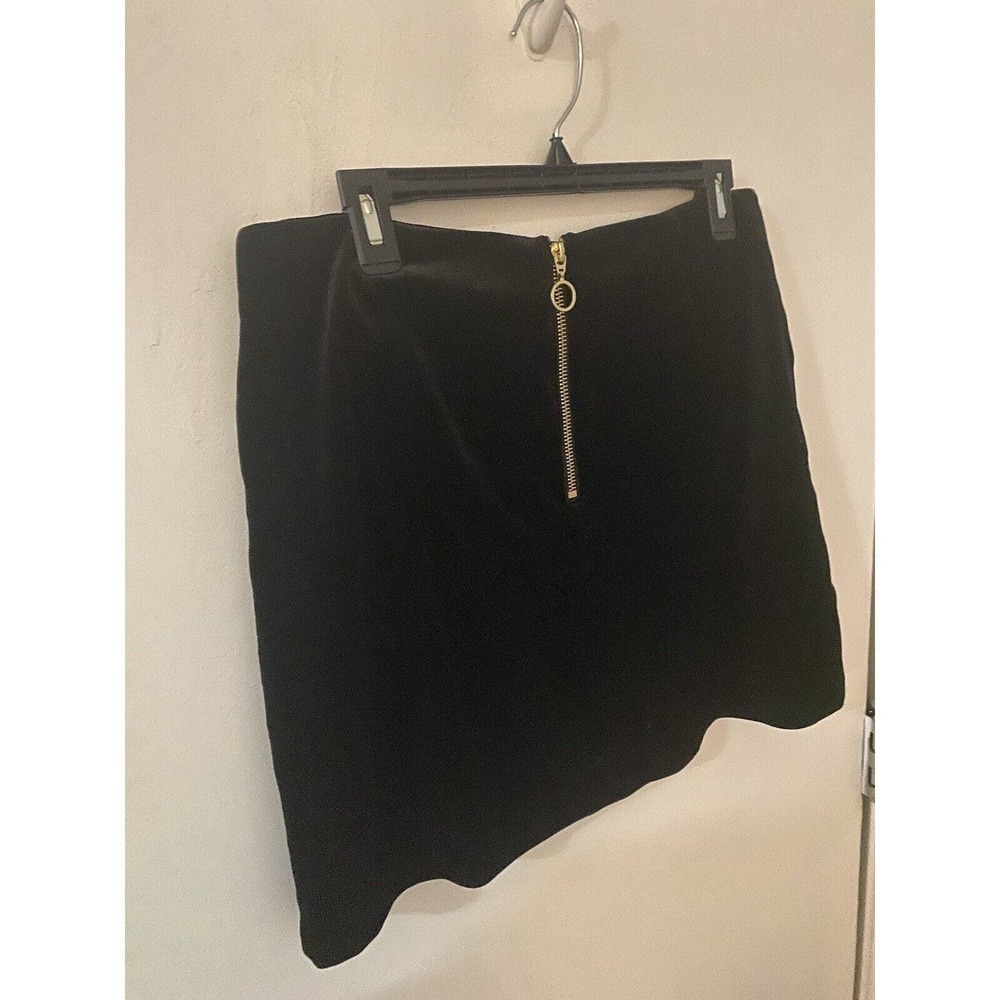 Black Velvet Mini Skirt Size M H&M - Picture 3 of 4